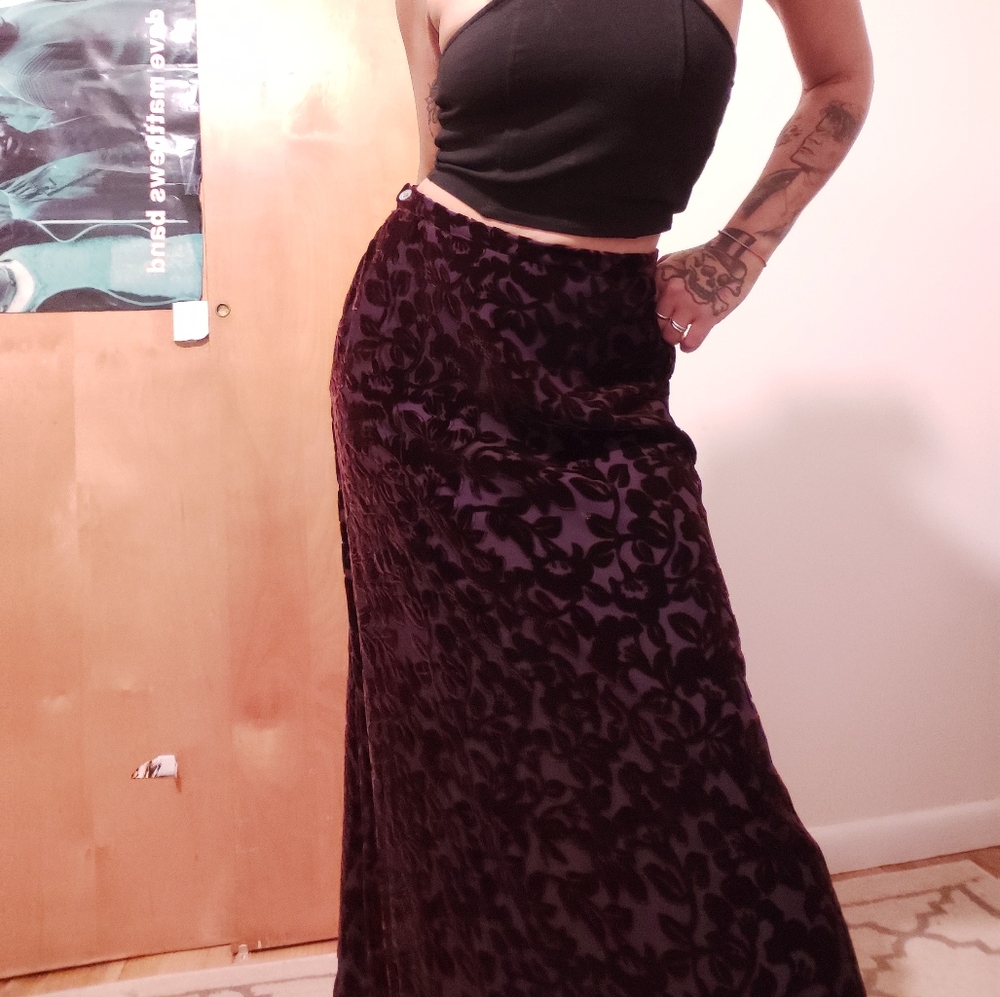 Long Laura Ashley Skirt Burgundy Velvet Floral 8